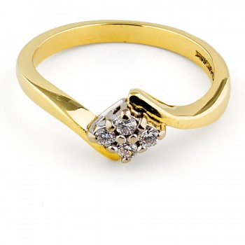 18ct gold Diamond 24pt 4 stone Ring size M